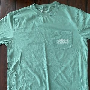 Vineyard Vines Short Sleeve T-shirt in adult small